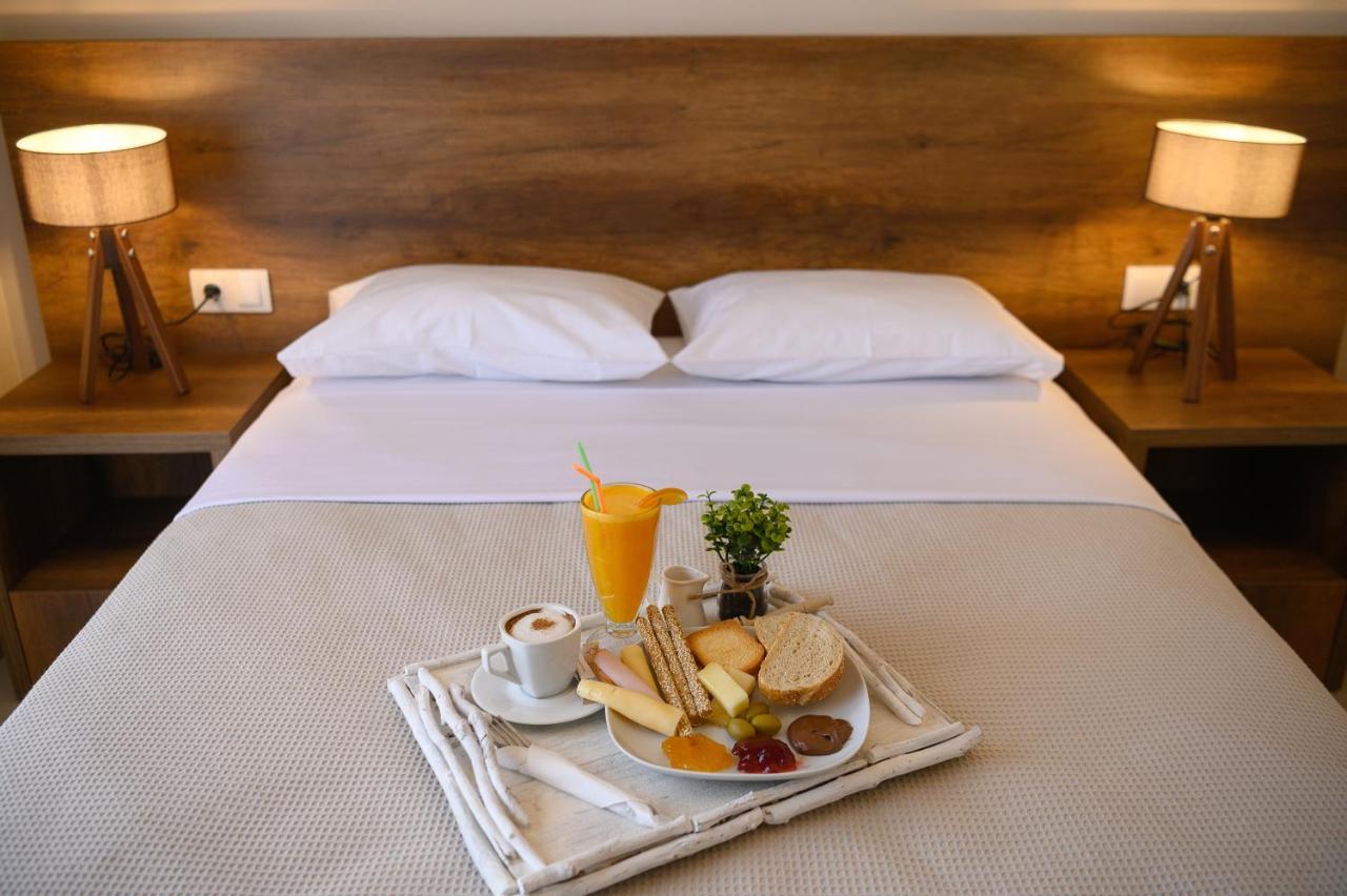 Olympic Hotel Μοίρες Εξωτερικό φωτογραφία